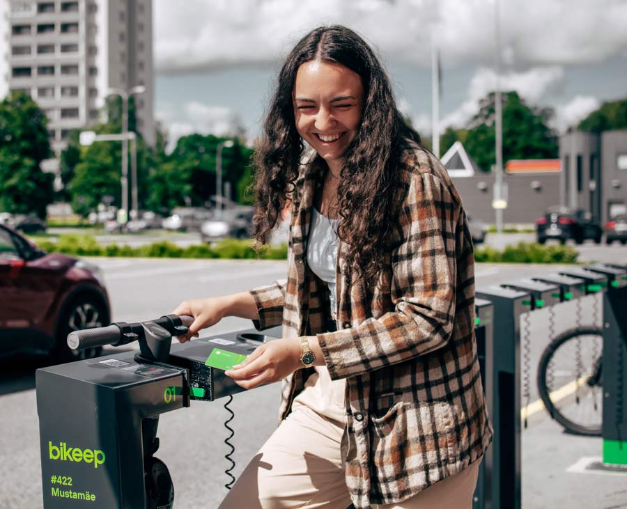 Bikeep Smart Bike Station